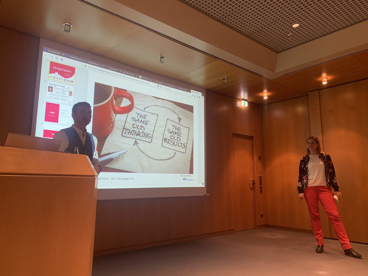 <a href="/tritrokra/">Stefanie Quade</a> und <a href="/OkkeSchlueter/">Okke Schlüter</a> erklären uns heute wie nutzerzentrierte Medienentwicklung mit <a href="/DesignAgility/">DesignAgility</a> geht. #digitalmonday #dfv