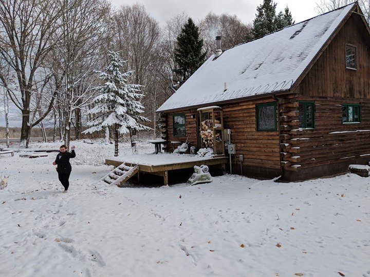 cabin_lust's tweet photo. #cabinporn #cabinlust #cabins #outdoors #cozycabin #offgrid #explore#simplelife#nature#stayandwander#tinyhouse#cabinlife https://t.co/DPIaYdj2mV