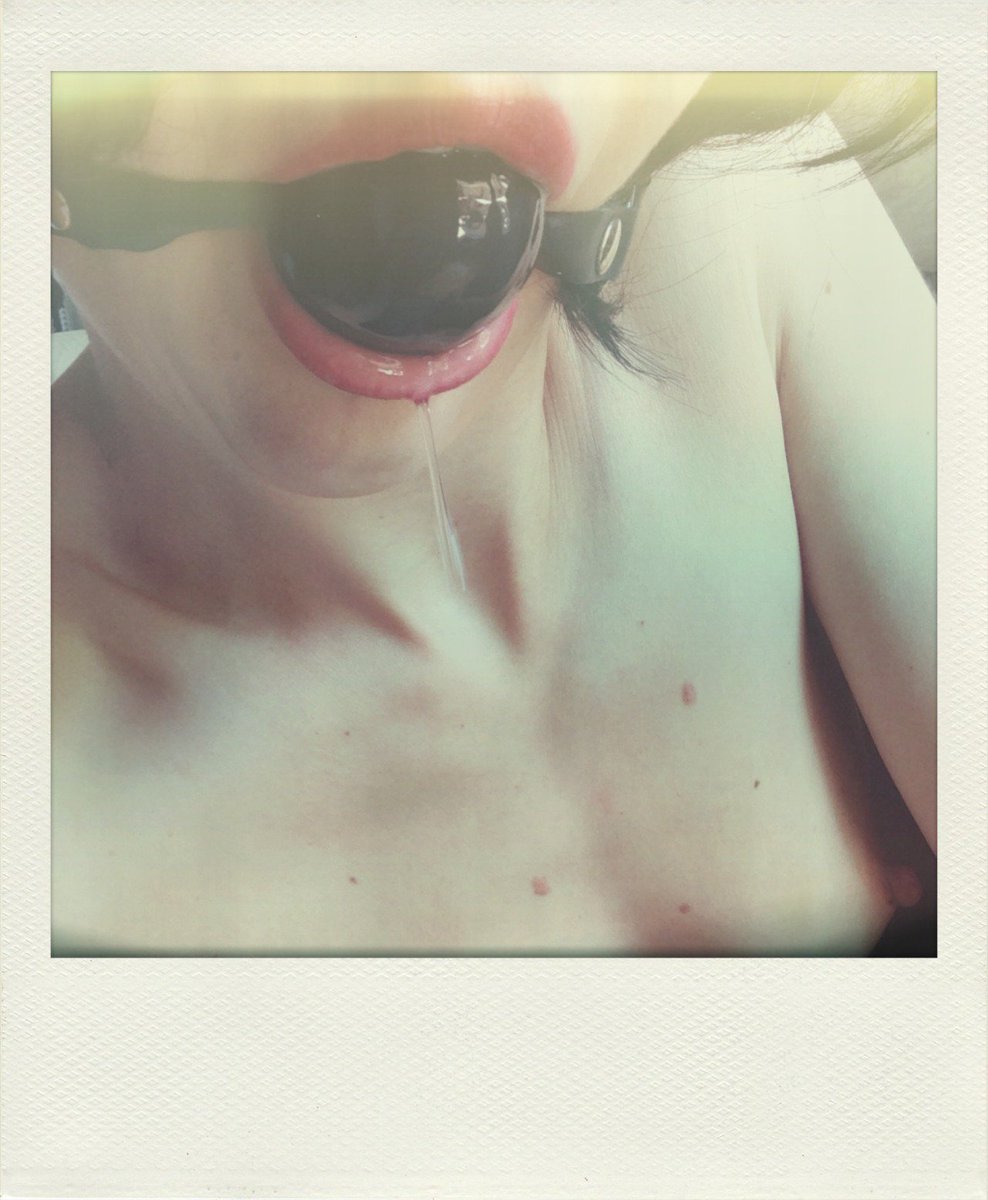 muycaliiente's tweet image. Só digo uma coisa... queria e muito! rs 🔞😈🔥😱