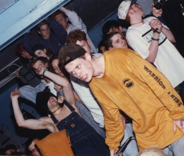 noechonet's tweet photo. My friend @JoshGrabelle (@Trustkill, @BulletToothHQ) takes us on a walk down memory lane to the More Than Music Festival 1993 on the site today. Check out pics of Earth Crisis, Fountainhead, Ressurection, Ashes, Mean Season, and other bands from the fest: https://t.co/SAKUD6zltQ https://t.co/o5Bv9TSi5I