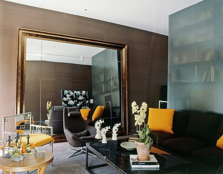 idiliq's tweet photo. To make a room look bigger, there are several tricks. Painting and furnishing with light colors, favoring the entrance of natural light, or the use of large mirrors are some of them, that we can apply in any room of our home with simplicity. https://t.co/2408Rf2oDo