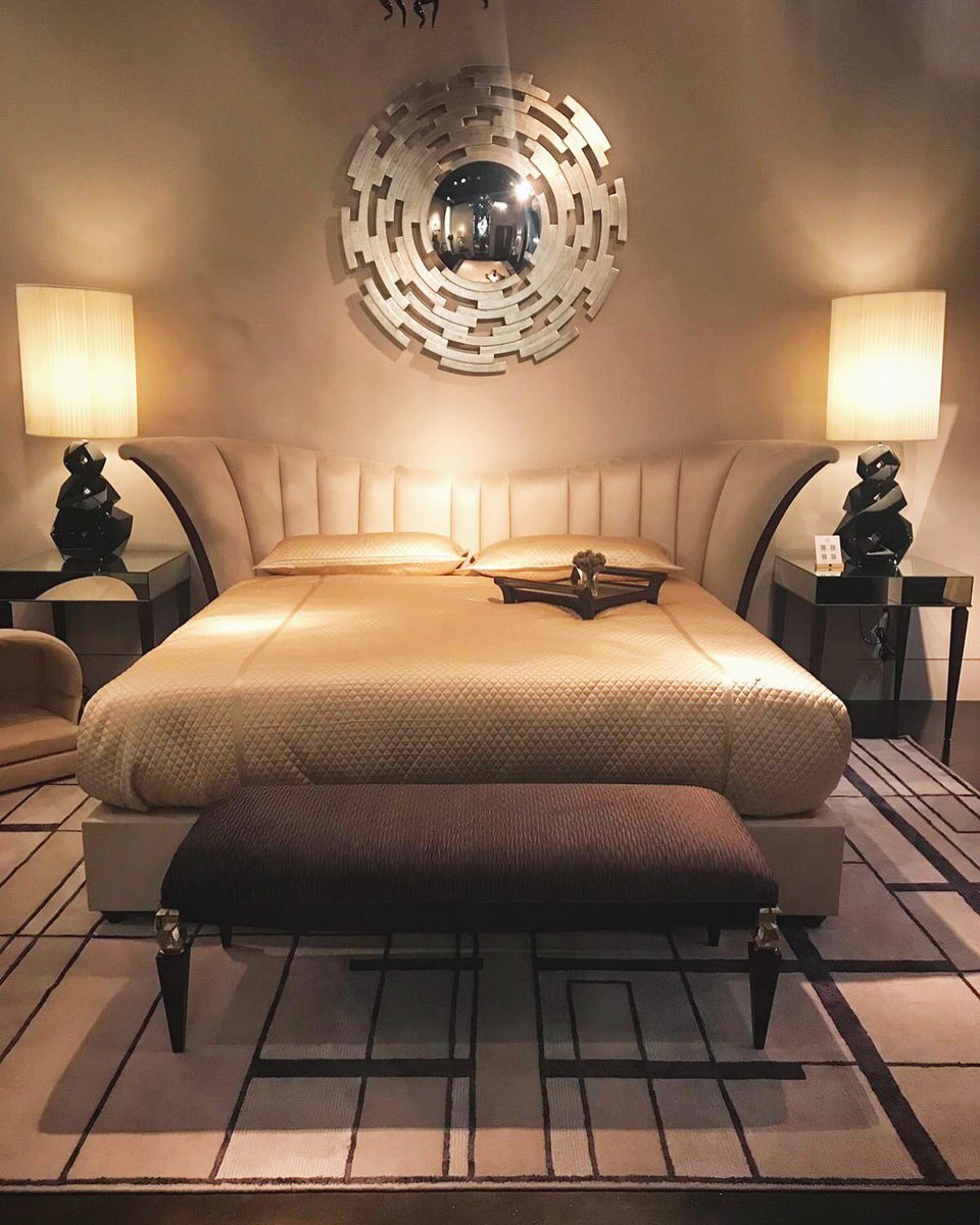 Christopher_Guy's tweet photo. It's day 2 #LVMkt !
Hard to get up in the morning when you have such a comfy bed! Come by the #ChristopherGuy showroom suite A-100 to see our latest designs.
#lvmkt2019 #CGLV #CGxNourison #viewonvegas https://t.co/TxRhh7mIno