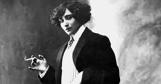 HTLGIFestival's tweet photo. "To be astonished is one of the surest ways of not growing old too quickly." Inspiring wisdom from French novelist (and discoverer of Audrey Hepburn) Colette, born #OTD in 1873.
Be astonished at #HTLGIHay 2019 this May. Earlybird tickets gone soon! https://t.co/YYBFVO6lta https://t.co/Vu5ooOYlu0