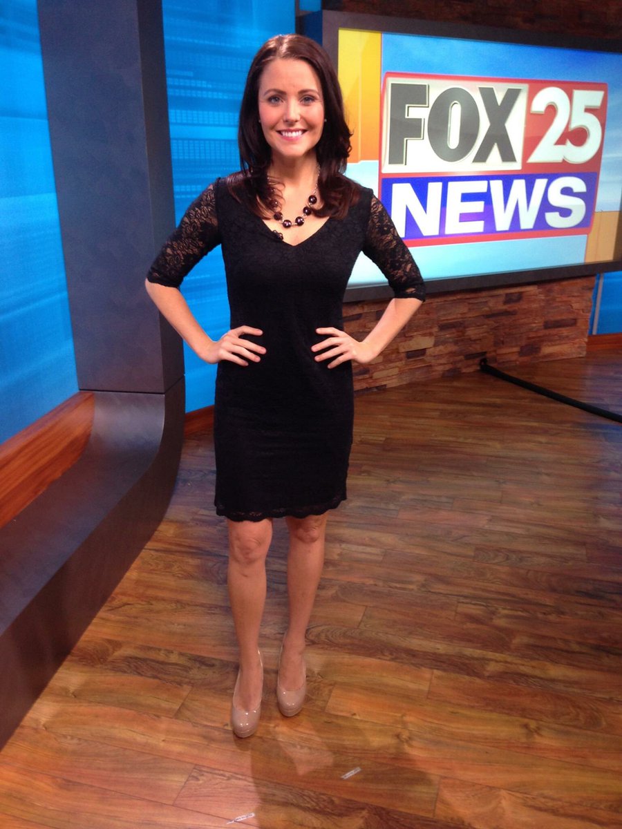 got_heels's tweet photo. #heels #legs #ootd #lbd #gothees19 #gotnudeheels19 #itheels #heelfav20 #itheels20 https://t.co/qiiCrcNF7U