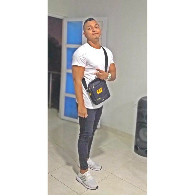 SoyEmanuel19's tweet photo. #NuevaFotoDePerfil https://t.co/3YIt0OmPbR