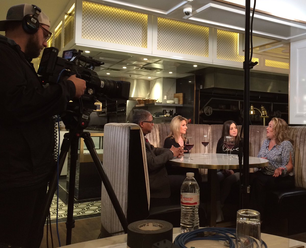 DineDish_Nation's tweet photo. Hey, Nation! Tonight and Wednesday, @detroitpublictv will be airing an encore presentation of #DDN while we tend to our upcoming fundraiser. Stay tuned for how you can help through our Indiegogo campaign. Every little bit helps! #detroit #metrodetroit #detroitfood #indiegogo https://t.co/INTQTf9MmA