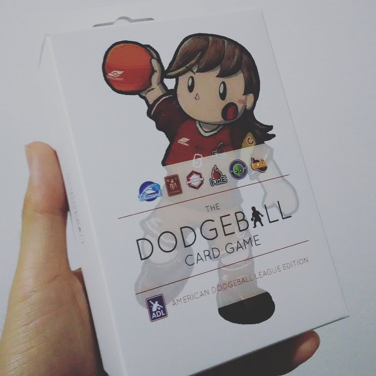 marcphx's tweet photo. GENTE, estou vendendo as primeiras cópias do meu card game de queimada! Estou fazendo artesanalmente com o melhor material que consigo. Custa R$ 30 e entrego no metrô de SP.

Quem quiser saber mais sobre o jogo, pode mandar DM.

RT pra ajudar, por favor. Preciso de uma força. <3 https://t.co/spOcGtGONp