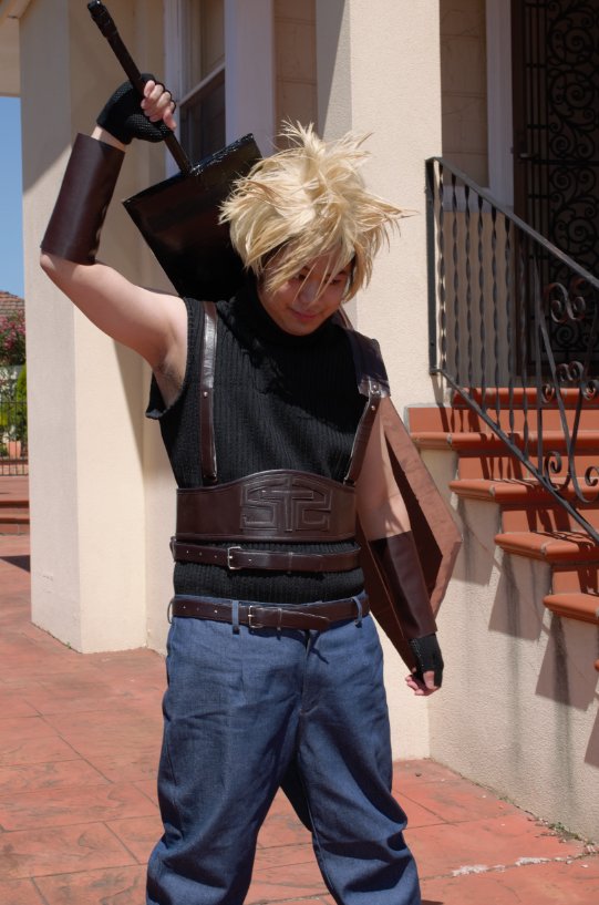 ZerpByDivide's tweet image. Cloud cosplay as promised