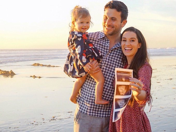 Tanner Tolbert - Jade Roper - Fan Forum - BIP - Season 2 - Page 58 DyB0N7KVAAARmWT