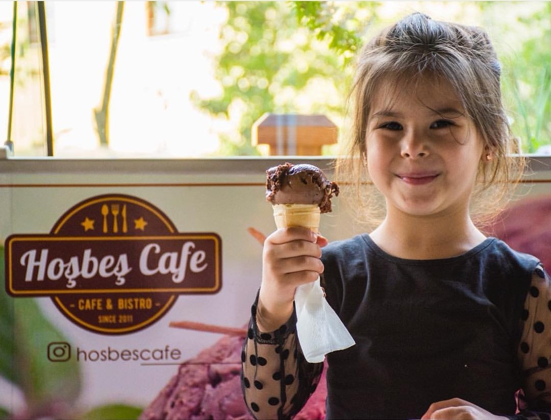 Hoşbeş Cafe &amp; Bistro Trabzon Dondurmam Kaymak