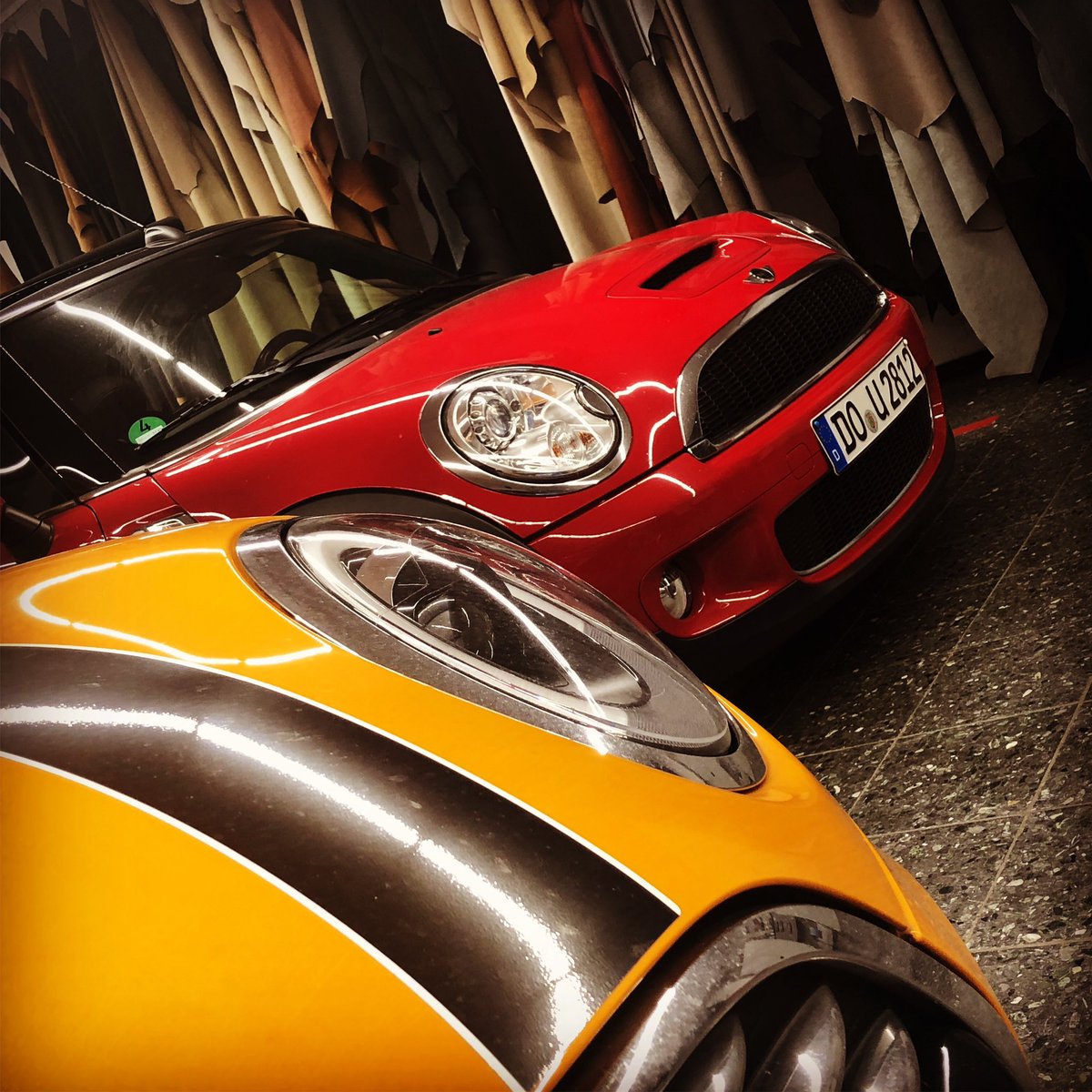RobertRoseGmbH's tweet photo. MINI ME 🇬🇧 #mini #minicoopers #minicooper #austincoopers #minicabrio #minicabriolet #sonnenland #austincooper #dortmund #sattlerei #cabriolet #cabrioverdeck #bmw #interiordesign #interior #innenausstattung #autosattler #autosattlerei #Manufaktur #cabrio #dortmund #cars #leder https://t.co/G53RYXaQhi