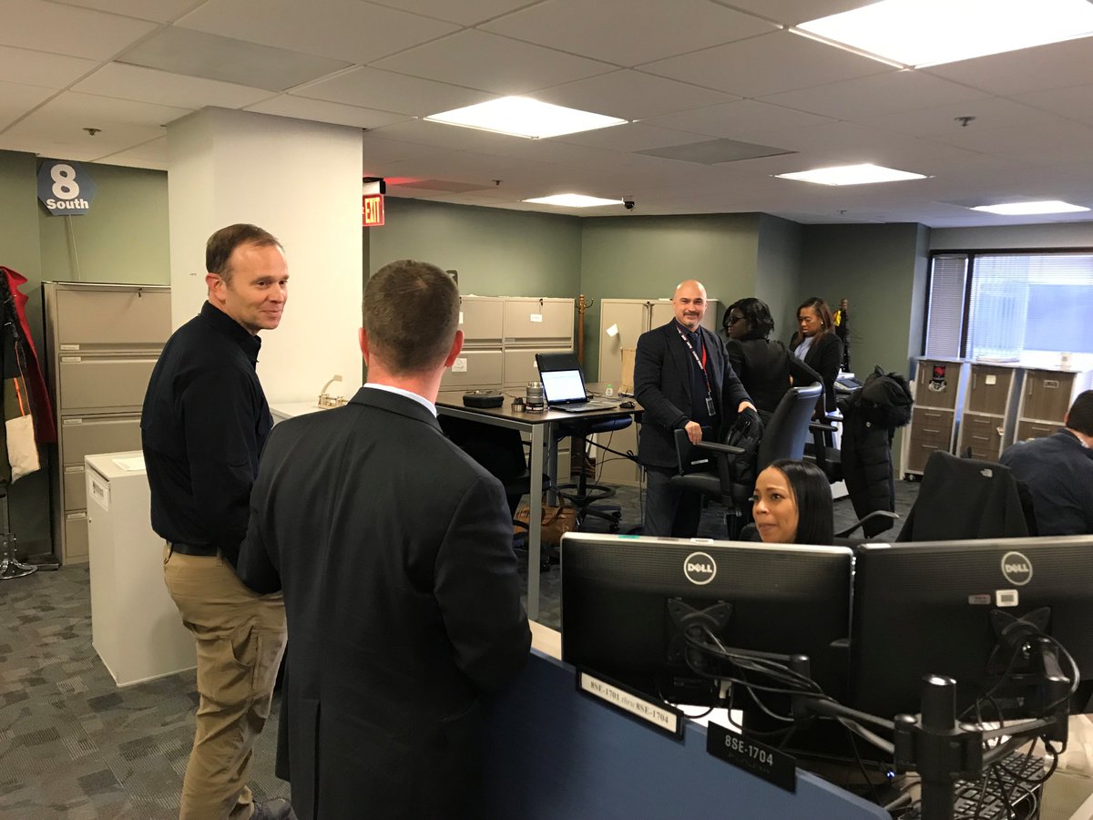 FEMA_Deanne's tweet photo. It was great to welcome dedicated @FEMA employees back to work today, while also thanking those who continued our mission-critical work during the past several weeks. Together we are #FEMAstrong. https://t.co/usiruZeb5Z