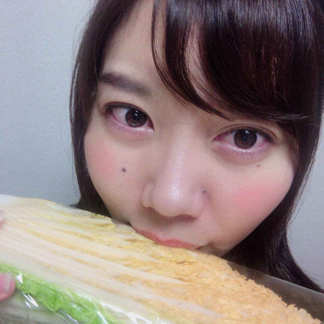 hiraco26's tweet photo. さぁさ復活。
昨日食べた#オレンジ白菜
なかなかよき。
まだ有るのでお餅入れたい。
今から配信❤️
#関西フリーモデル  #撮影依頼募集
#ヒラコ #ポートレート #ライブ配信
#17live #17app #17ライブ #17ライバー #イチナナ #イチナナライバー #イチナナライブ https://t.co/vCd0Dctxiv