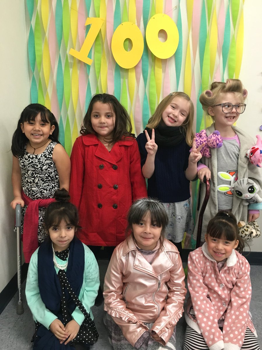 TorresEdith24's tweet photo. 100 days of school fun last week!! #lrslobos #WhyITeach https://t.co/mFIqrE76A6