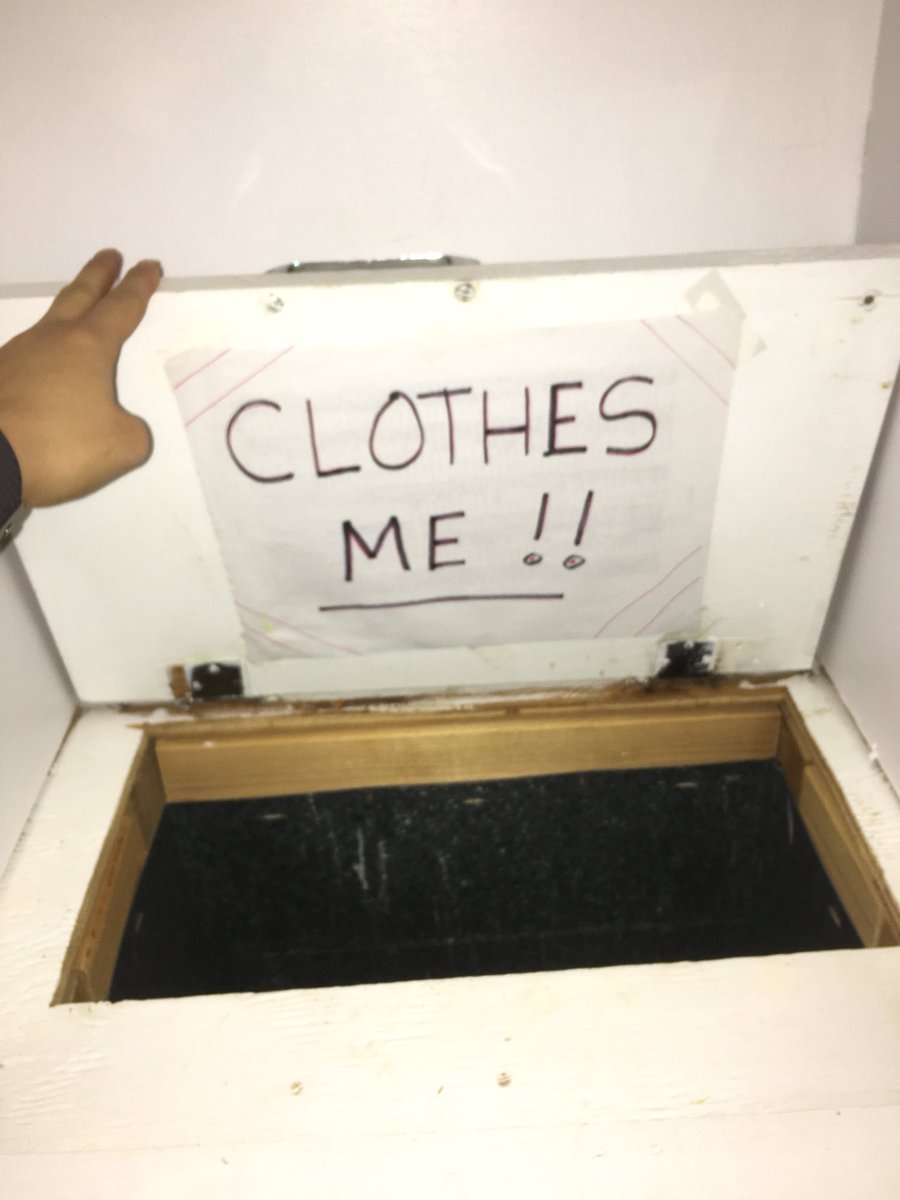 celina_rescott's tweet photo. So one time I accidentally left the laundry shoot lid open and my cat fell down it and now my mom decided to get all punny and put this up to remind me to close it 😂 https://t.co/49txRfhGMN