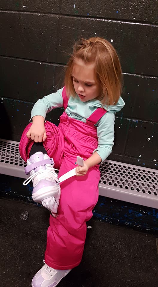 DaveMurYYC's tweet photo. After watching the girls at the @NHL All Star skills comp with my almost five year old daughter she says "Dad I want to do that" &amp; then my eyes watered up - Some people think them being there was pointless but I beg to differ. 
@RJohnst6 @HC_Women @KendallCoyne @Bdecker14 https://t.co/ydPXcTXOgg