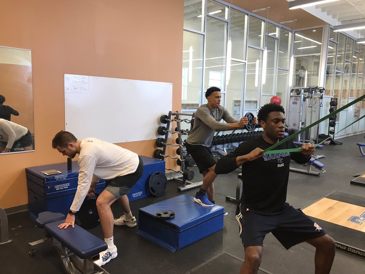 A few dedicated <a href="/daemenmbb/">Daemen Men’s Basketball</a> players in the weight room the day after a game and a couple of big wins! All 3 hitting PR’s too! Grind never stops for these fellas! #DumbbellRows #StepDowns #BandFacePulls #NeuromuscularTraining #BrainTraining 
#Balance #Stability