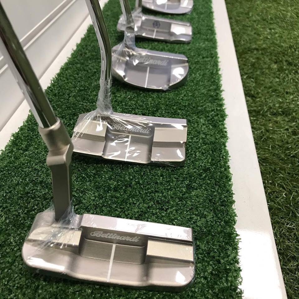 🔥 N E W  B R A N D  A L E R T 🔥

Clydeway are delighted to add @bettinardigolf to our Putting Lab.
Custom fitting available using SAM Puttlab with our resident putting guru @rossmacleodputting.
#bettinardigolf #milledputter #honeycombface #hive #brandnew