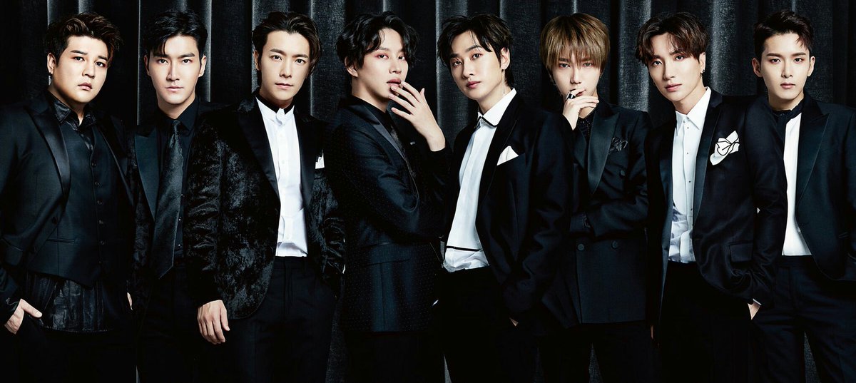 R_Velasquez2's tweet photo. @tvtelehit @SJofficial 💙💙💙💙💙👑👑👑💙💙💙💙💙
#SUPERJUNIOR  y #ELF  FOREVER https://t.co/T1KYotACky