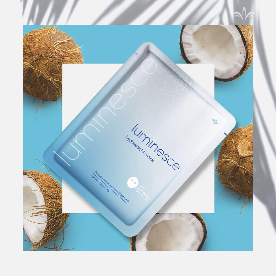 JeunesseGlobal's tweet photo. With colder weather comes drier skin. Amp up your skin's hydration with Luminesce #HydraShield mask! ❄️ https://t.co/lFj3NPxwhc