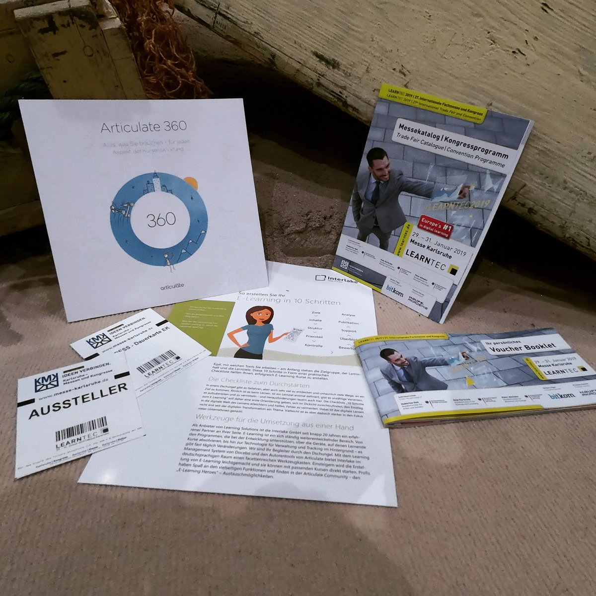 LearningRitter's tweet image. We are beached at the elearning bay, visit us there: Karlsruhe exhibition hall 1 E18 #elearning #articulate #interlakeontour #learntec #strand #betterworkflow