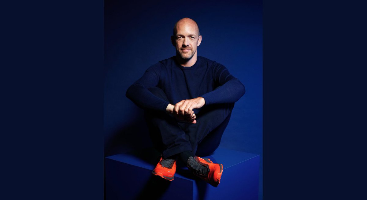 ringier_ag's tweet photo. Ab 19.15 Uhr im Livestream TheTalk @ TheStudio mit @dallem von @on_running #TalkATtheStudio von @helvetia & #Ringier https://t.co/XcXx6HeVcj https://t.co/jofUMP92su