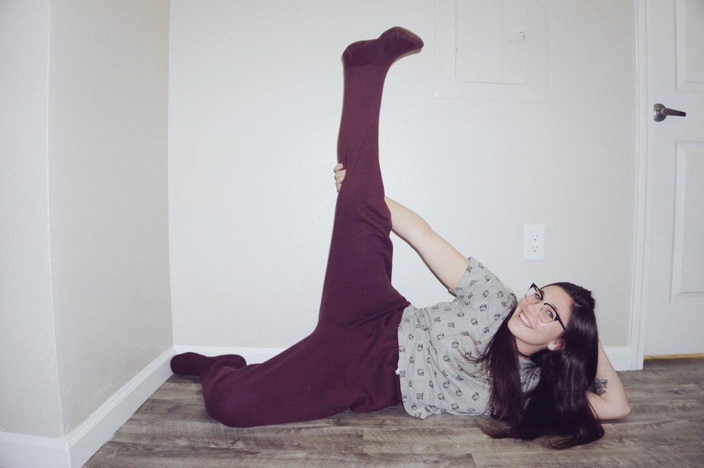 PKMTrainerKayla's tweet photo. With @feejays_ I'm never going back to boring sweetpants. Ya'll should definitely invest in ultimate comfort. (I wish this post was sponsored but it aint) #feejays #feejayssponsorme #iloveyou #pkmtrainerkayla #puppyclickbait https://t.co/DEDFLJpfcZ