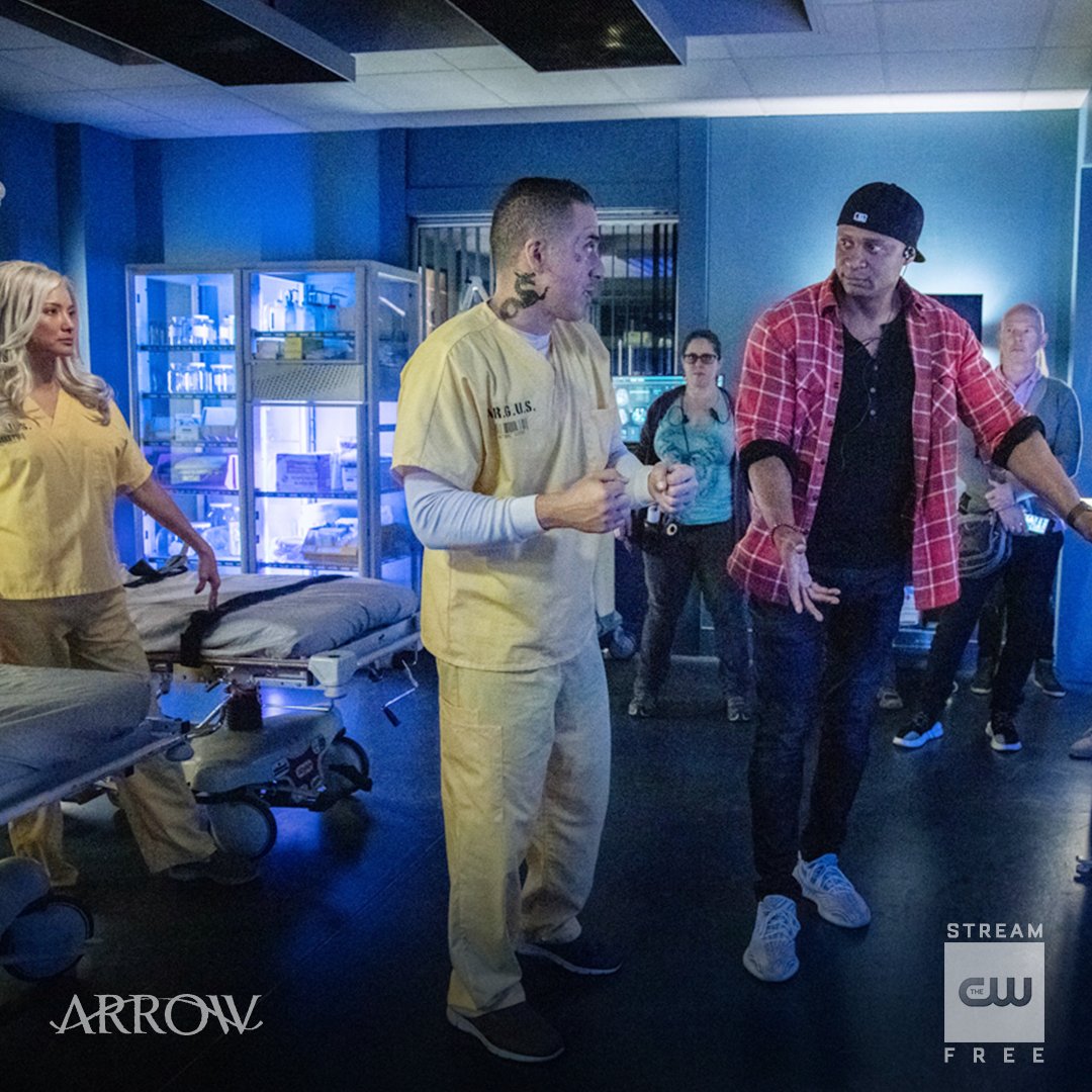 CW_Arrow's tweet photo. Bringing law and order in front and behind the camera. New episode TONIGHT at 8/7c directed by @david_ramsey! https://t.co/7tqYx34cqY