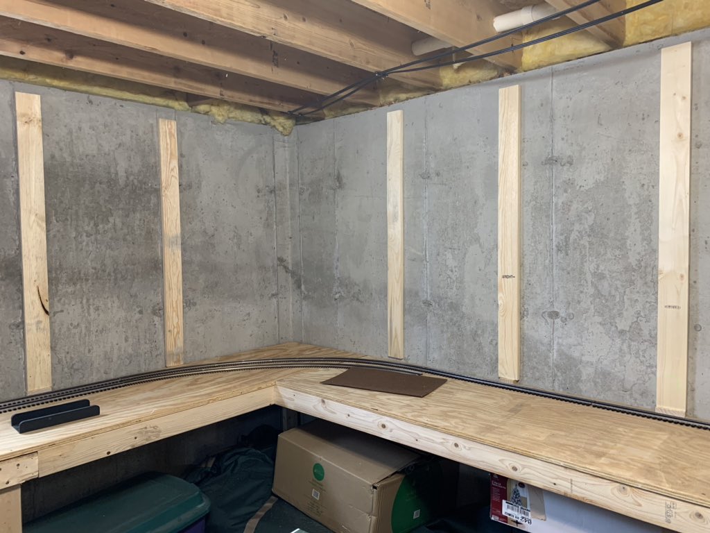 Adding some 1x4 furring strips. I will attach 1/8” hardboard to that so I can put up some sort of backdrop. No worries, I’m leaving plenty of gap all around so I should have no vapor barrier issues.