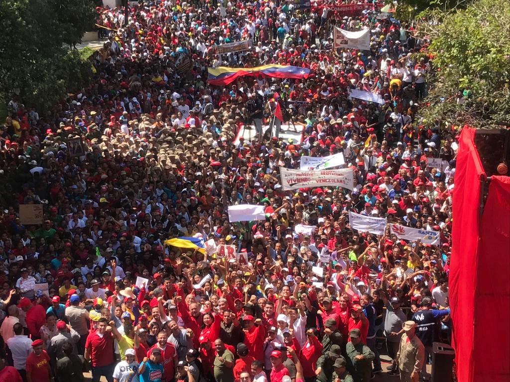 arceniosivira's tweet photo. Así fue la marcha en apoyo a .@NicolasMaduro en el estado #Lara. Imágenes que la canalla mediática no quieres que veas. #LaraConMaduro Gracias @gestionperfecta @LuisJonasReyes @dcabellor @PartidoPSUV @VTVcanal8 https://t.co/LJZzwYxDa9