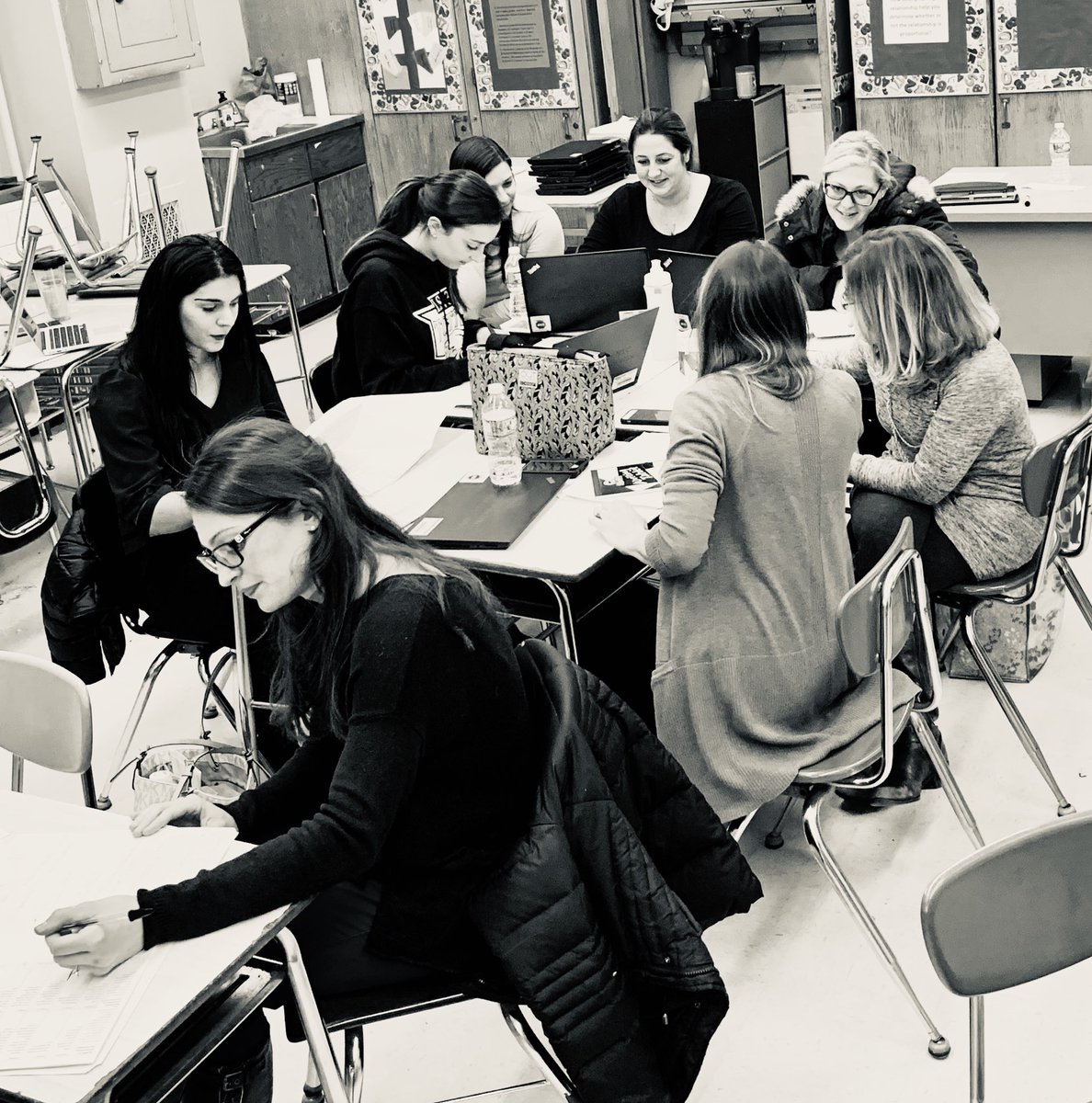 gvannapalm's tweet photo. Progress Monitoring Team #multiplemeasures @IS34 @DDegramont @brandon_chall @McnultyContessa @jmschneiderrr Looking closely at how we write and monitor our Annual Goals #providingaccess https://t.co/BkZej22dN1