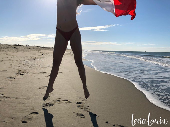 Mondays ain&rsquo;t that bad - daydreaming about the day we shot this @Pornhub scene... . ❤️ https://t.co/6K23dPkWpm❤️ <a href="/tag/mondaymotivation"class="tags"><span>#mondaymotivation</span></a><a href="/tag/italianporn"class="tags"><span>#italianporn</span></a><a href="/tag/lenalouix"class="tags"><span>#lenalouix</span></a>