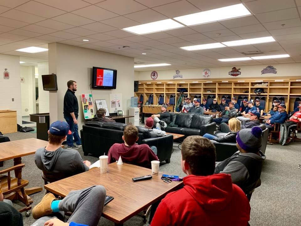 TeamTuckerSport's tweet photo. Strategy Session preparing for the season ⚾️⚾️⚾️ #rgbaseball #5percentbettertodaythanyesterday https://t.co/U8c6Byow6v