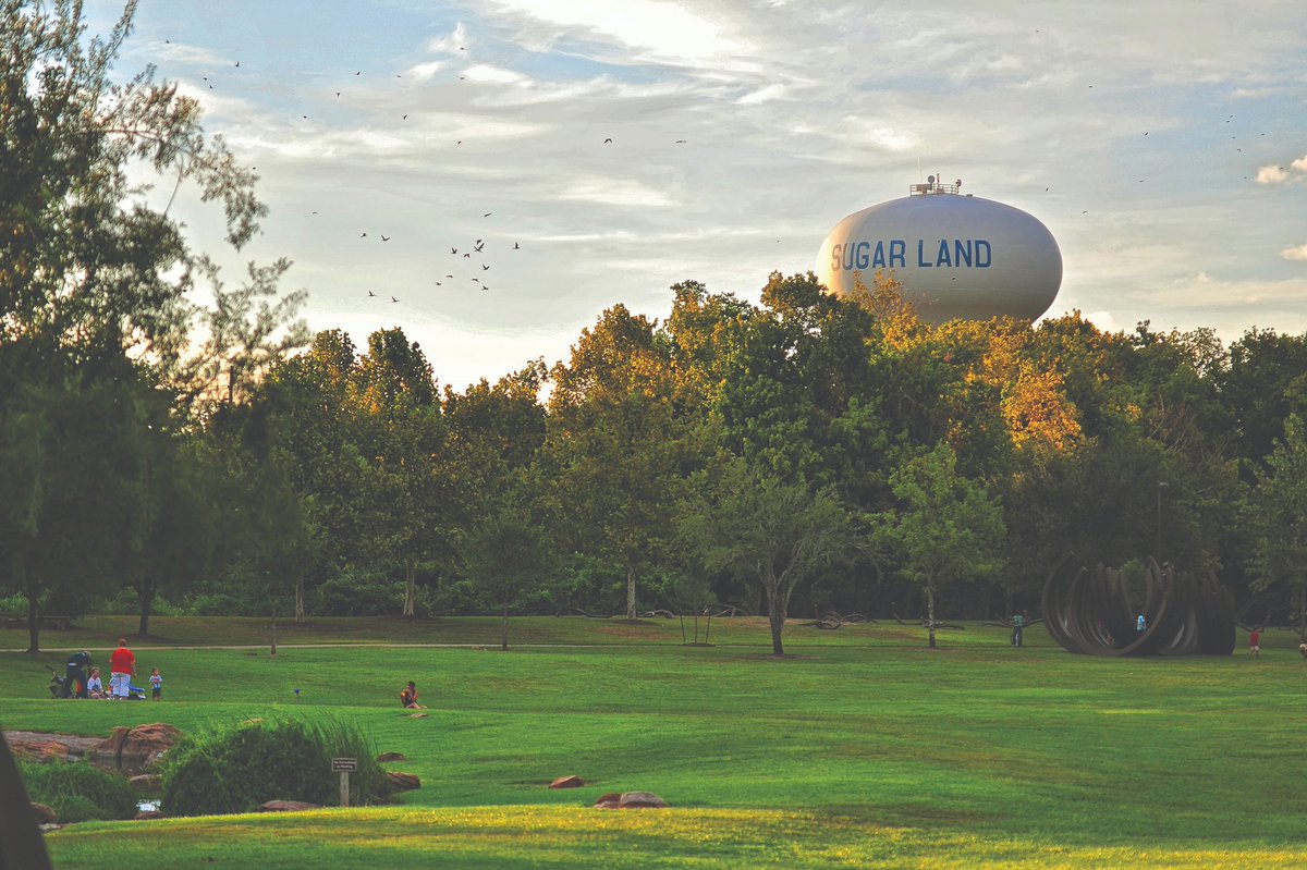 SugarLandtxgov's tweet photo. Happy #MyCityMonday! Tag us in a photo that feels like Sugar Land to you! #HomeSweetHome https://t.co/QtHNSlTn7e