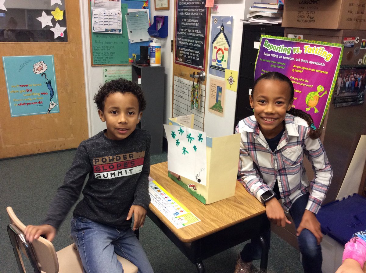 CollisterBSD's tweet photo. Mrs. Perry’s second graders put on a great show, well shows!  Readers Theater in action! #bsdpride #soarmore https://t.co/EnDi3G2orZ