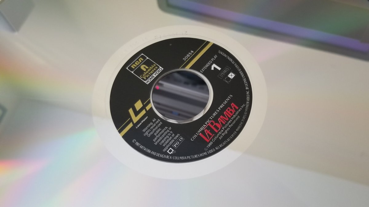 MusicVideoDiscs's tweet photo. #MusicMonday
#LaserDisc https://t.co/2RO4mn54HF