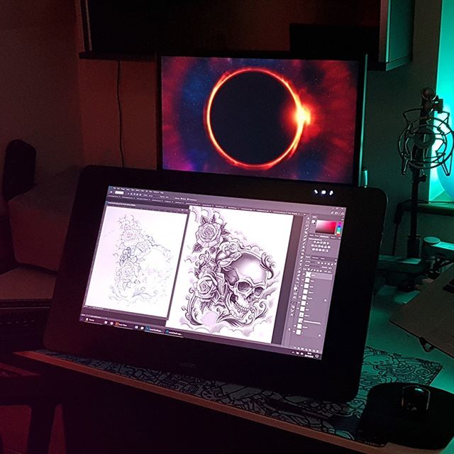 BenKrefta's tweet image. My digital art work area. --- #desk #workarea #wacom #illustration #art #photoshop #tattoo #tattooart #sketch #drawing #artwork #flash #artist #workinprogress #digitalart #wip #graphicstablet #cintiq