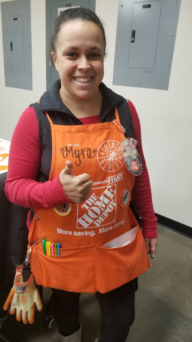 ShannonLFlynn3's tweet photo. First Monday task for DS Myra...open a new credit card β!!! Great job Myra! #credit #chillinwithmyhomie @taylormyra_24 @cayselahrman @RLM4040 @creditismything https://t.co/AWq6zbNWe6