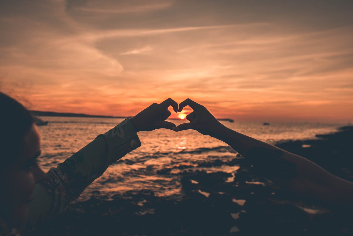 Are you another Monday closer? 😍