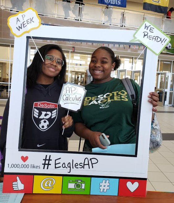 DeSotoISDAdvAca's tweet photo. It's #APWeek2019 at DeSoto High School and we're celebrating our registration and preparation for this year's @CollegeBoard AP exams. #EaglesAP https://t.co/asj3lMECzh