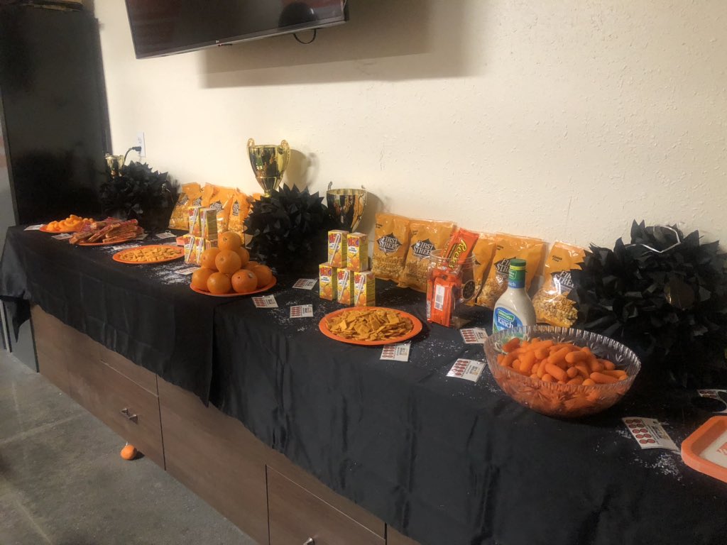 1070HDservices's tweet photo. #KeepItOrange #HomeDepot #SpecialtyWeek #1070 @HomeDepot @1070HDservices https://t.co/LK0qo49S4P
