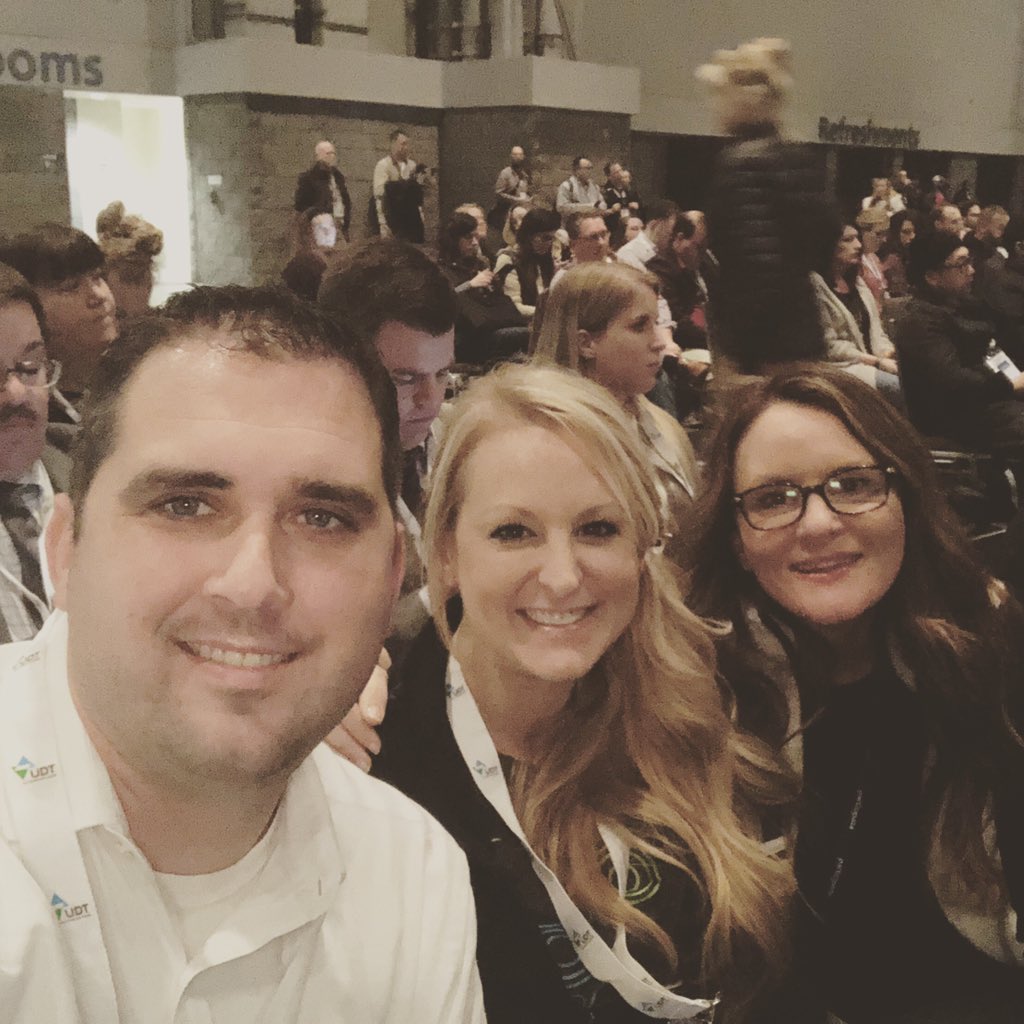 JenWilliamsEdu's tweet photo. Found my people. #keynote #FETC #jkdiary @DrKatrinaKeene @ryanadkins8
Ready for @BeingSalmanKhan + @EdTechAmber! https://t.co/qFAw7V4hyZ
