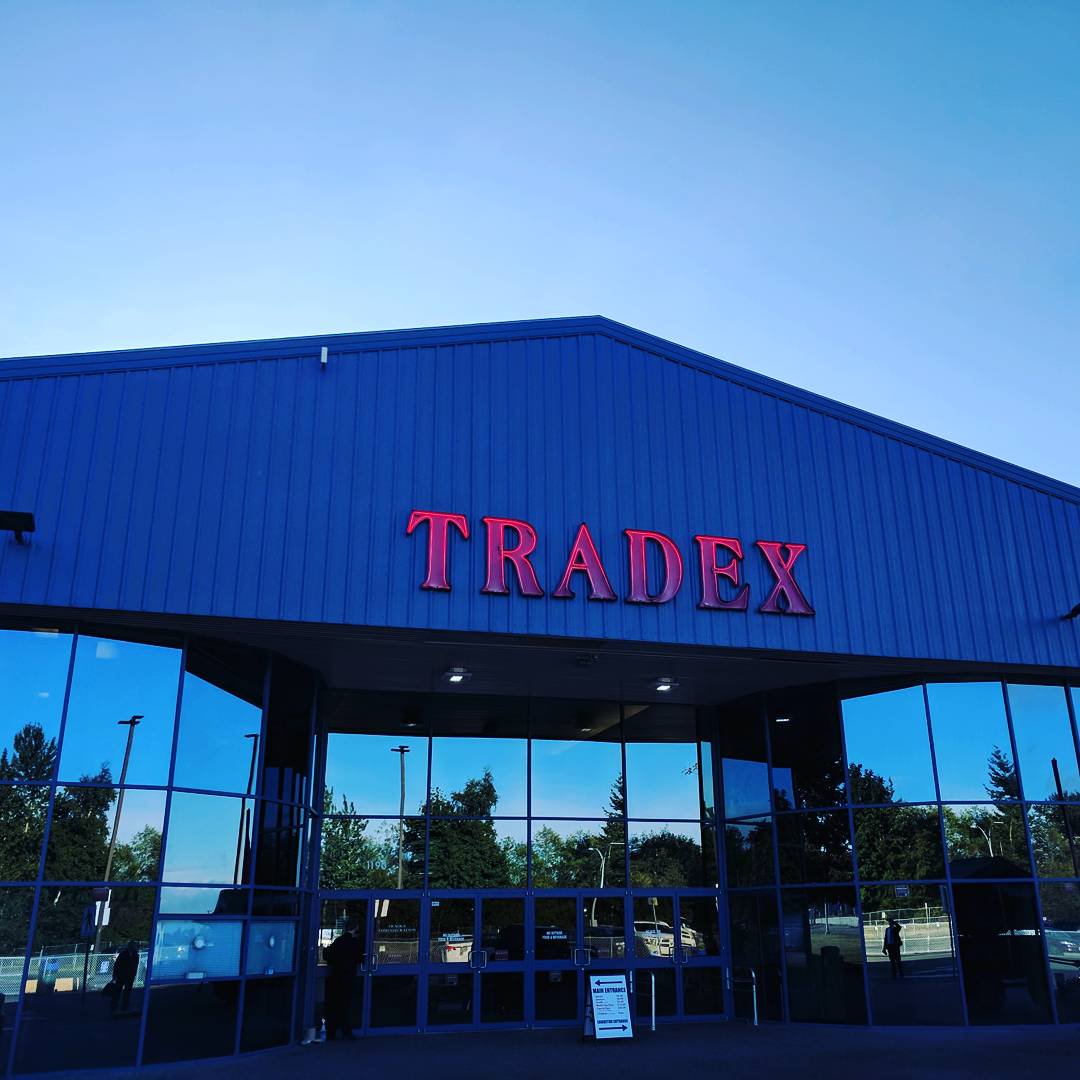 crazeeadventure's tweet photo. EarlyBird RV Show
Opens 10am Feb 14 2019
Tradex & Exhibition Centre
Check it out
Live Life and Explore
Ask for Les at the Traveland display
Remember Les is More !!
@rvshowbc @fvtradex #rv
#rvlife @airstream_inc @taxaoutdoors
@jaycorv #airstream #tlrv
@nucamprv @granddesignrv https://t.co/ugYSCiQFBq