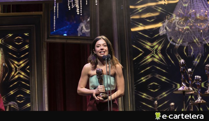 ecartelera's tweet photo. Los @GaudiPremios y #ASECAN2019 bañan de premios a #EntreDosAguas, la gran olvidada de los #Goya2019 https://t.co/jwx99iMPBg https://t.co/ZIgzdVf24w