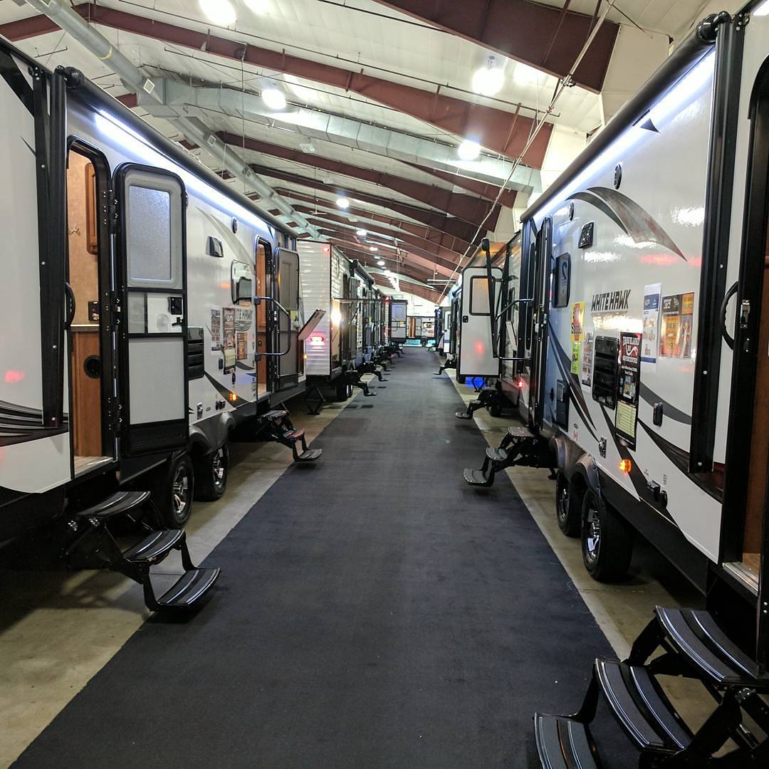 crazeeadventure's tweet photo. EarlyBird RV Show
Opens 10am Feb 14 2019
Tradex & Exhibition Centre
Check it out
Live Life and Explore
Ask for Les at the Traveland display
Remember Les is More !!
@rvshowbc @fvtradex #rv
#rvlife @airstream_inc @taxaoutdoors
@jaycorv #airstream #tlrv
@nucamprv @granddesignrv https://t.co/ugYSCiQFBq
