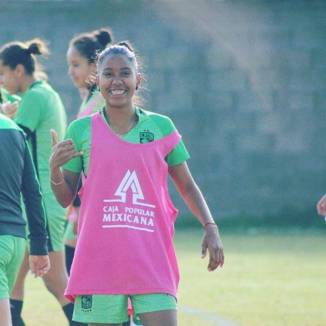 joselyn_RC16's tweet photo. G A M E D A Y🦁
🆚 Atlas Femenil  
🏟 Nou Camp!!
⌚️ 19:00 HRS 
#SerFieraesUnOrgullo
#RugeConEllas 
@clubleonfemenil https://t.co/3Ops7T992L