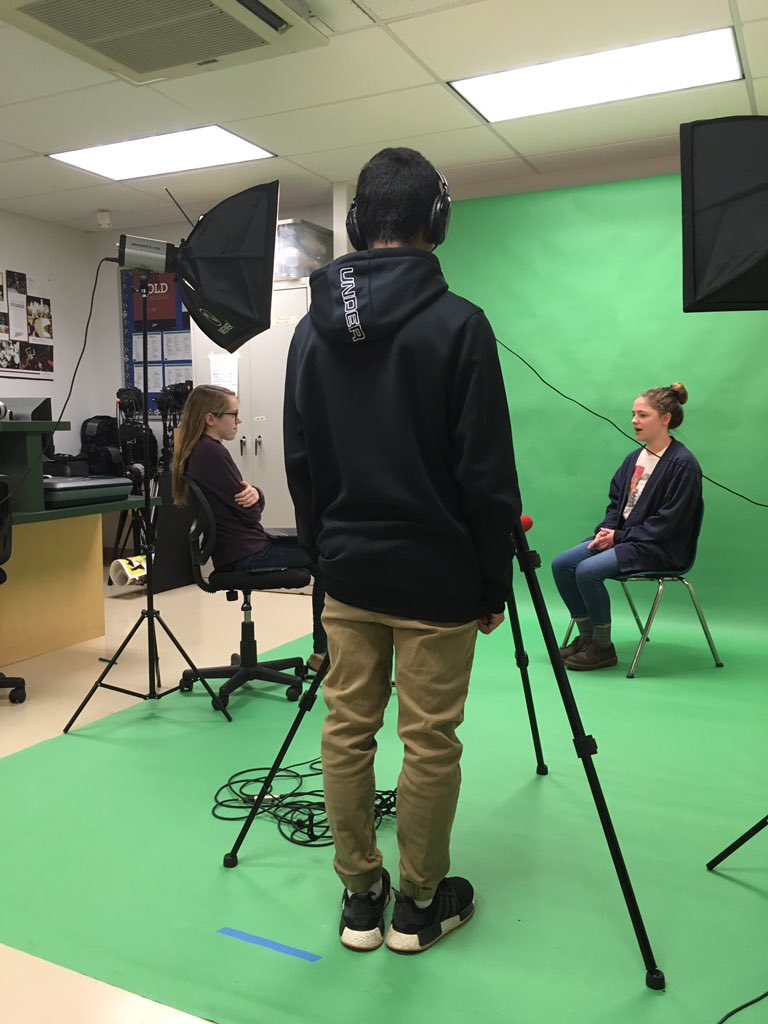 mike_milhaven's tweet photo. Team members from @Frc6880 hard at work on their video for the @FIRSTweets Chairman’s Award submission. @RonHattar @YHSDeGennaro #BuildAndInspire #morethanrobots #ESTEAM https://t.co/YXtWz70ctP