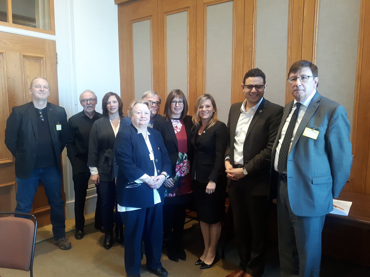 OBNL_H's tweet photo. Bonne rencontre avec le caucus de Chaudière-Appalaches des députés de la CAQ!! https://t.co/pTRGkYY0nC