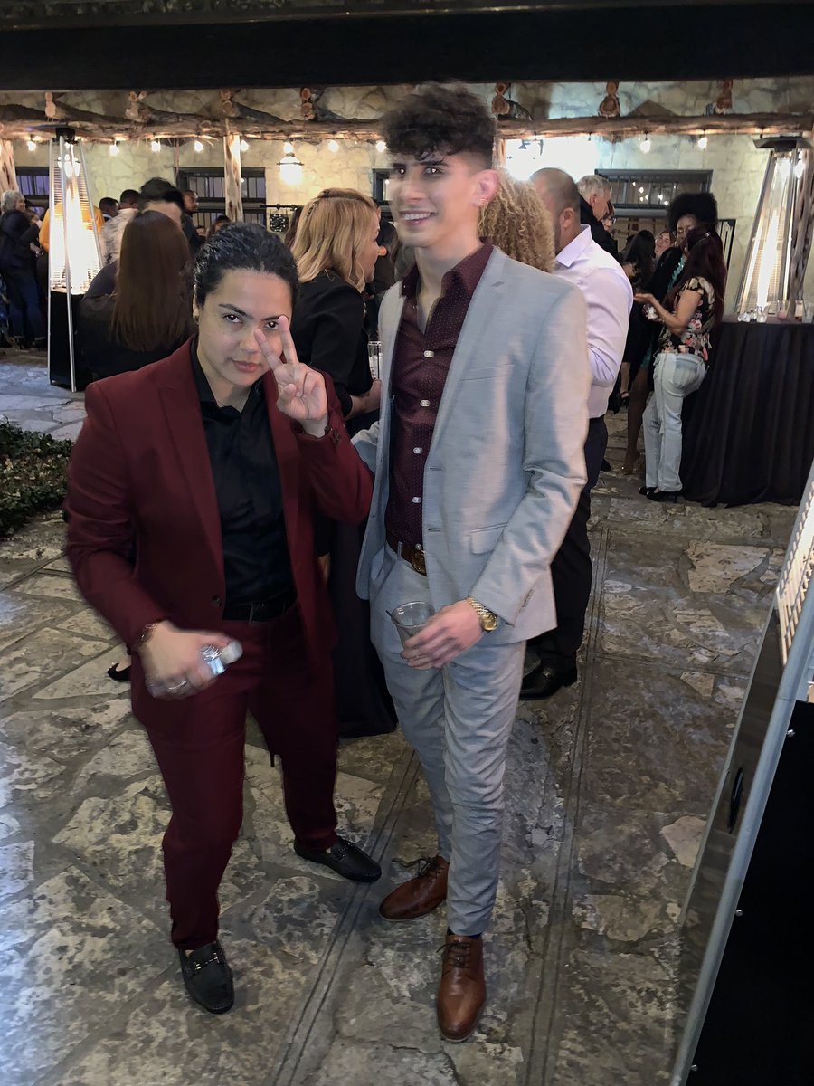 _vaaaaal_1's tweet photo. Living my best life running a business with my sister, couldn’t be better💥✔️ https://t.co/T3eBHkVhRC