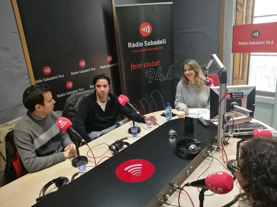 dECOmunicacio's tweet photo. Els #xefs #KecoMartínezAnglès del #restaurant @ElCeldelesOques de #Terrassa i #JosepMariaVillagrasa del @canfeu de #Sabadell han anat al programa #AlMatí de @RadioSabadell a explicar com cuines les #favetes                                       📟https://t.co/nU7WHSw7xV https://t.co/e5Omo1Nfxg